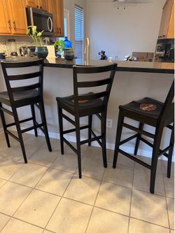 Ethan Allen Townhouse Ladderback Bar Stools - Set of 3 black