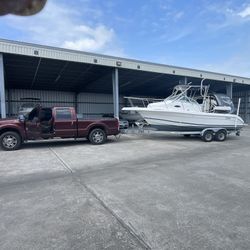 Cobia 220 Walk Around New Yamah Four Stroke 250