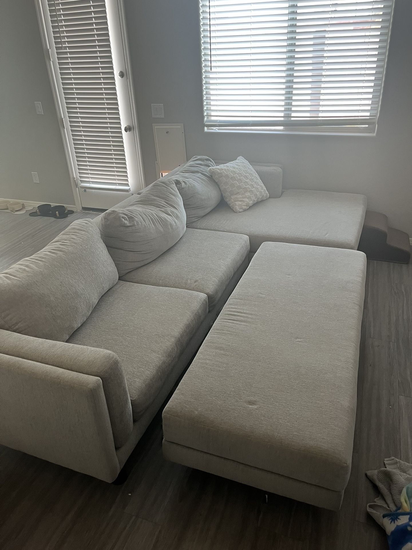 SECTIONAL COUCH!! With Love Seat