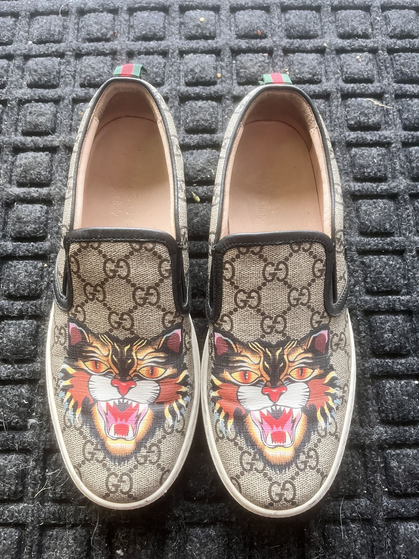 Gucci GG Men  Tiger Design Shoe 