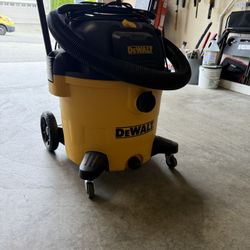 Dewalt Shop Vacuum Wet/Dry  