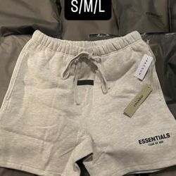 essential shorts 