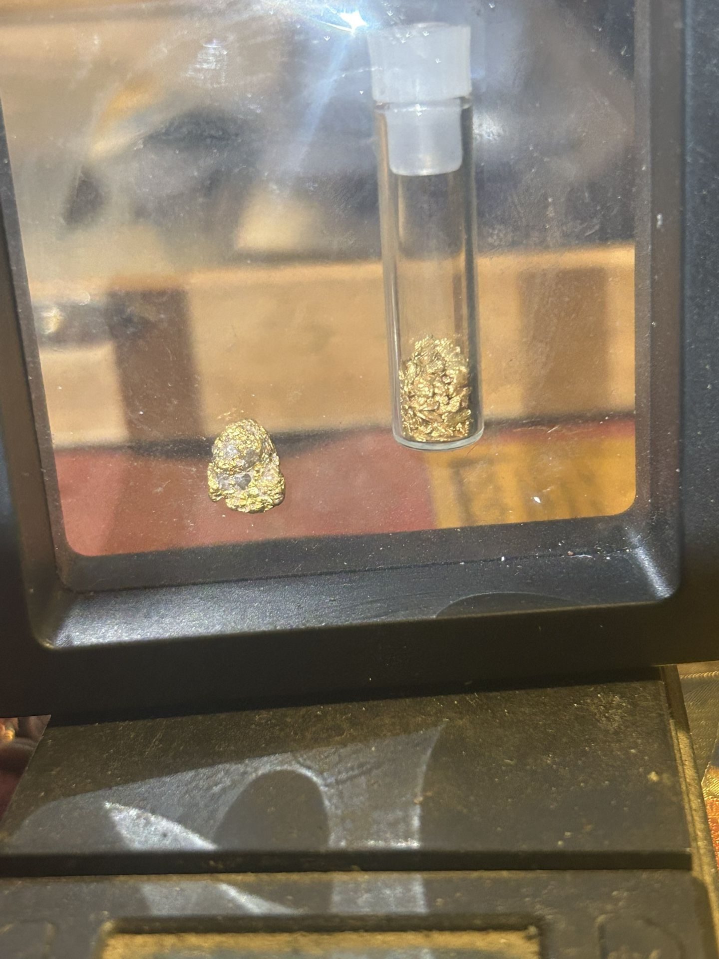 2.78 G In Total solid gold nuggets from Mexico with quartz