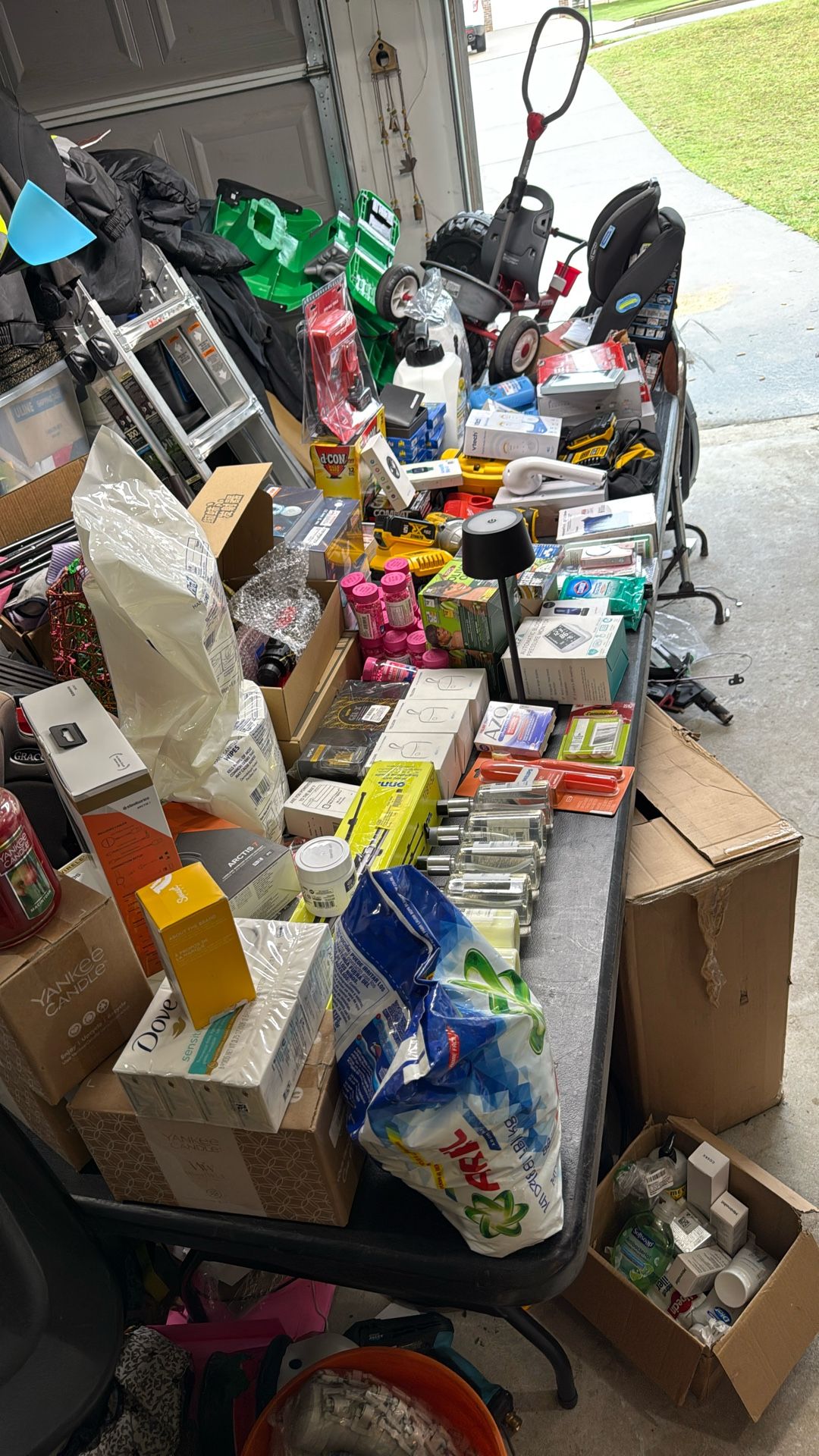 Huge Sale Tons Of Items