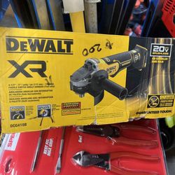 DeWalt 20V Max Brushless XR 4-1/2"-5" / Pulg/ Po (115mm-125mm) Paddle Switch Angle Grinder. Tool-Only