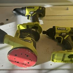 RYOBI TOOL COMBO 