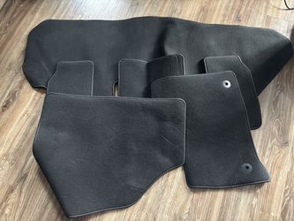 2024 Buick Enclave Floor Mats
