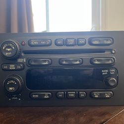 06 Chevy Silverado stereo OE
