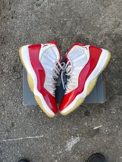 Jordan 11 Cherry size 10 No box