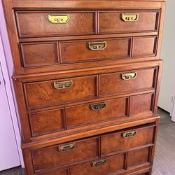 thomasville dressers and armoires