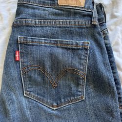 Levi’s  Womens 525  Perfect Waist  Straight  Leg  Jeans 6 S/C