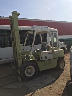 Clark forklift 8000 lb air tires