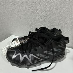 Boy's football cleats size 1