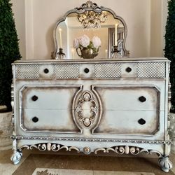 Beautiful Vintage Dresser