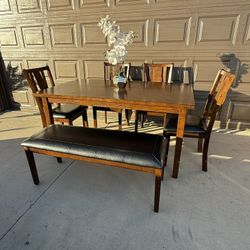 Beautiful Dining Table Set New 