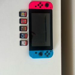 Nintendo Switch + 5 Games + Case