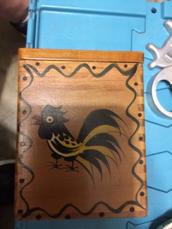Vintage wooden chicken recipe box with dove tailed joints