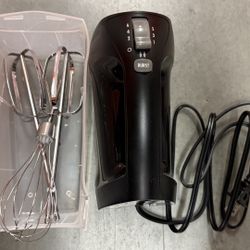Hamilton Beach 6-Speed Hand Mixer with Snap-On Case & Attachments Model 62690FG