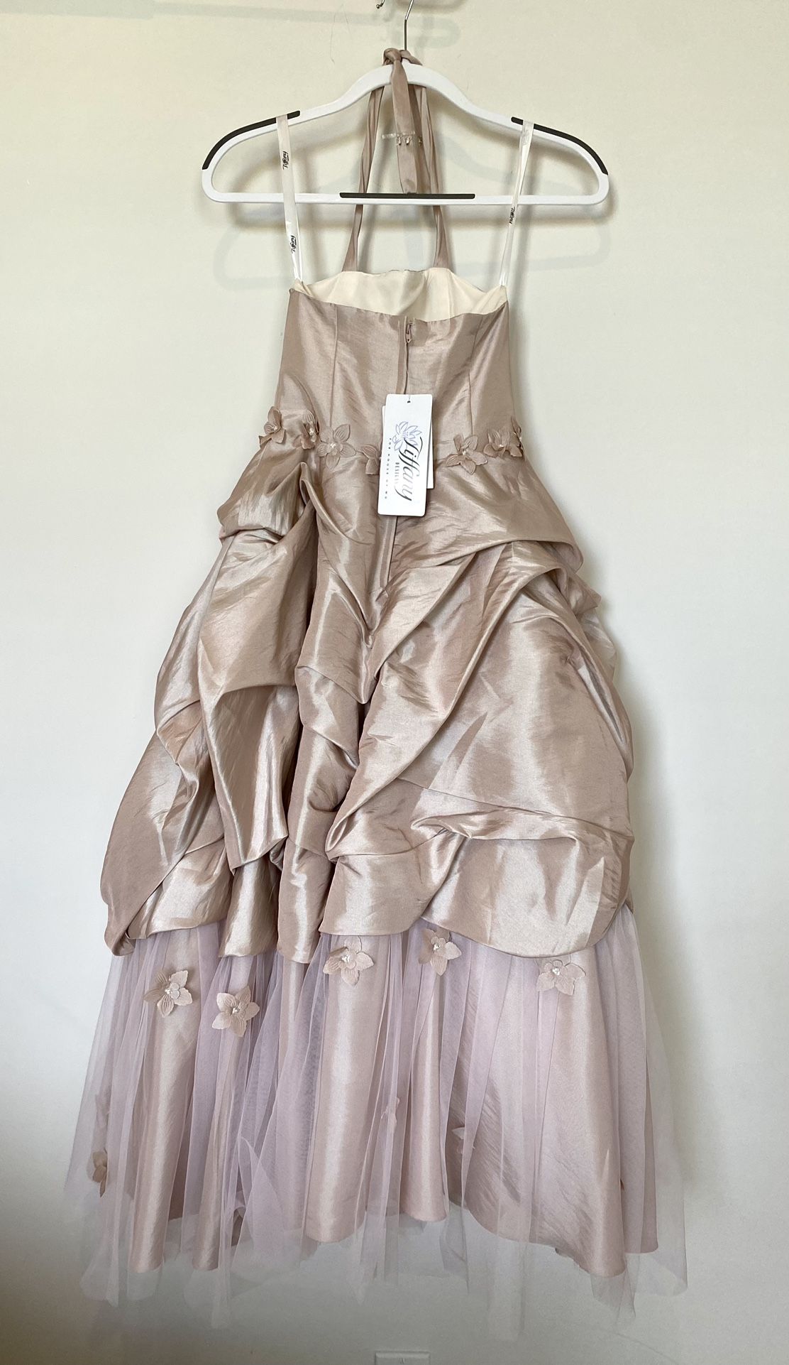 Tiffany Designs Couture for The House of Wu. Girl Formal Dress Size 12