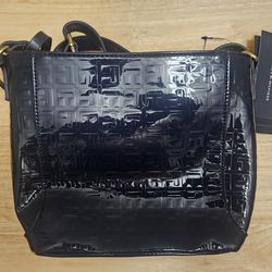 Tommy Hilfiger Designer Purse New