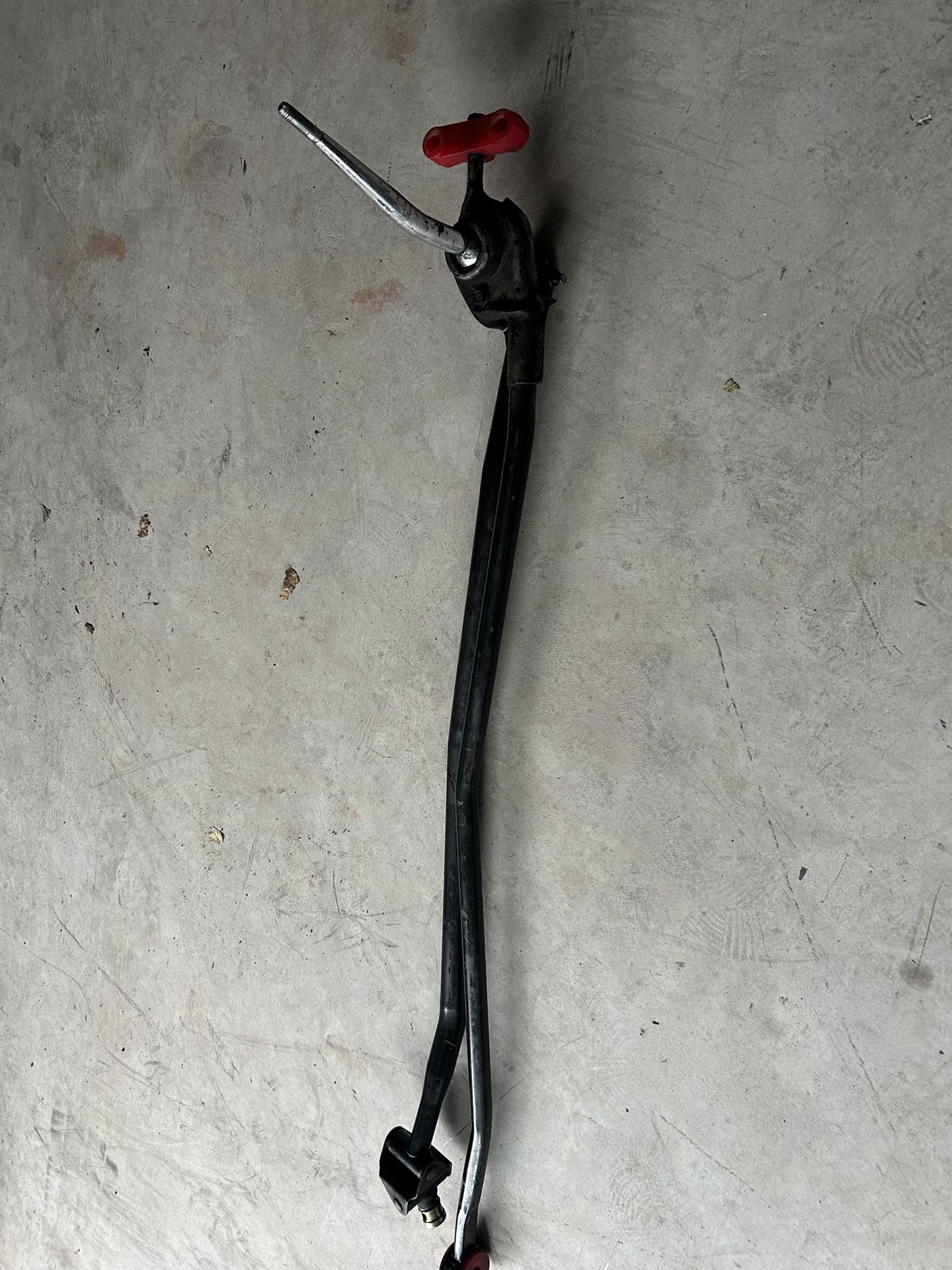 B Series Shift Linkage