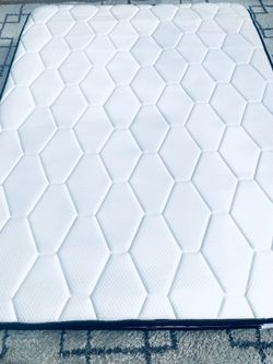 Queen size mattress with box spring