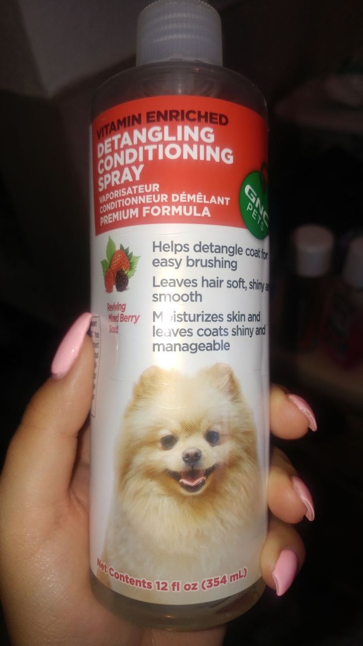 GNC pet detangling spray