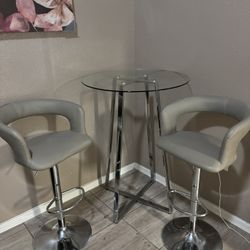 Bar Table With Stools 