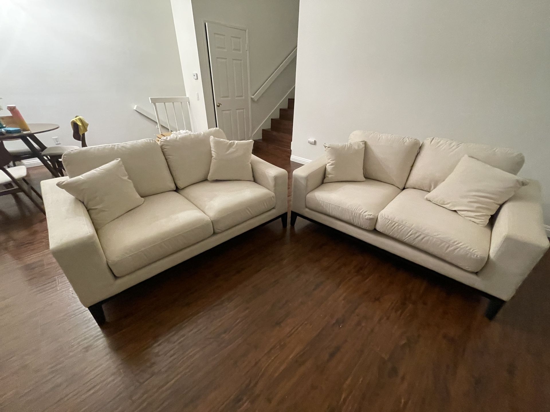2 piece Couch