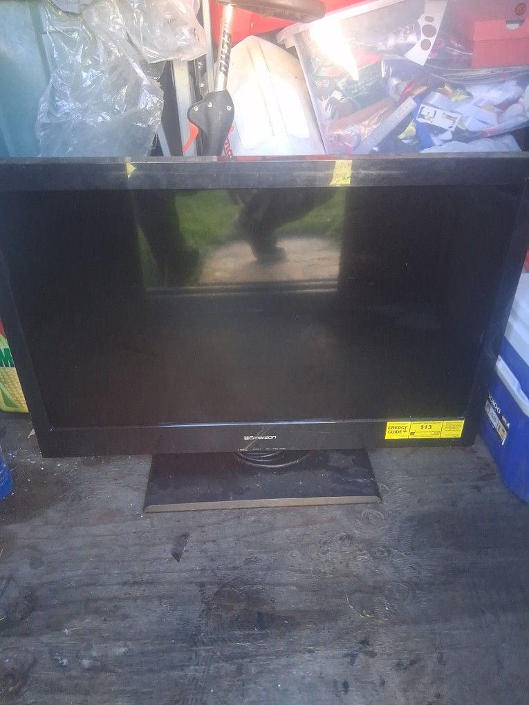 32 inch tv emerson . don't have the Control 