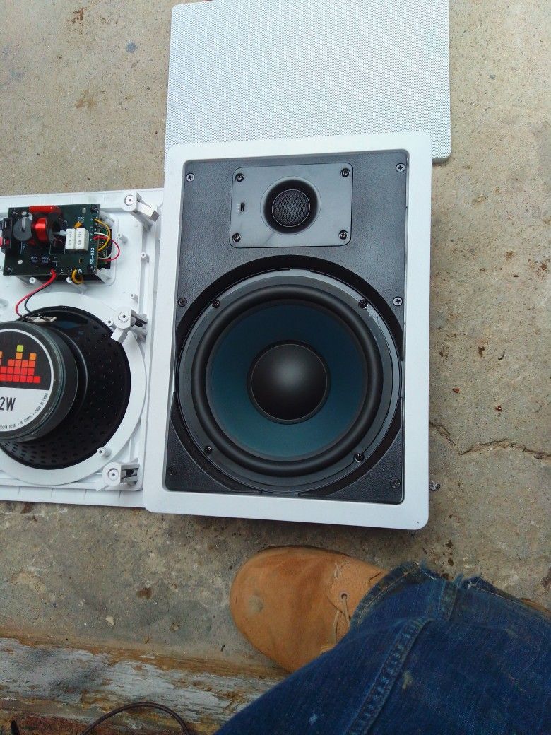 Wall Speakers