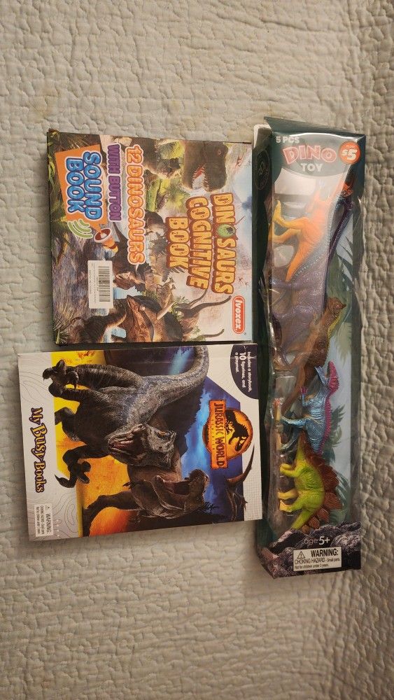 Dinosaurs Toys/books Lot