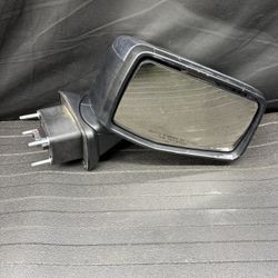 2019 - 2025 GMC Sierra 1500 Right Mirror OEM