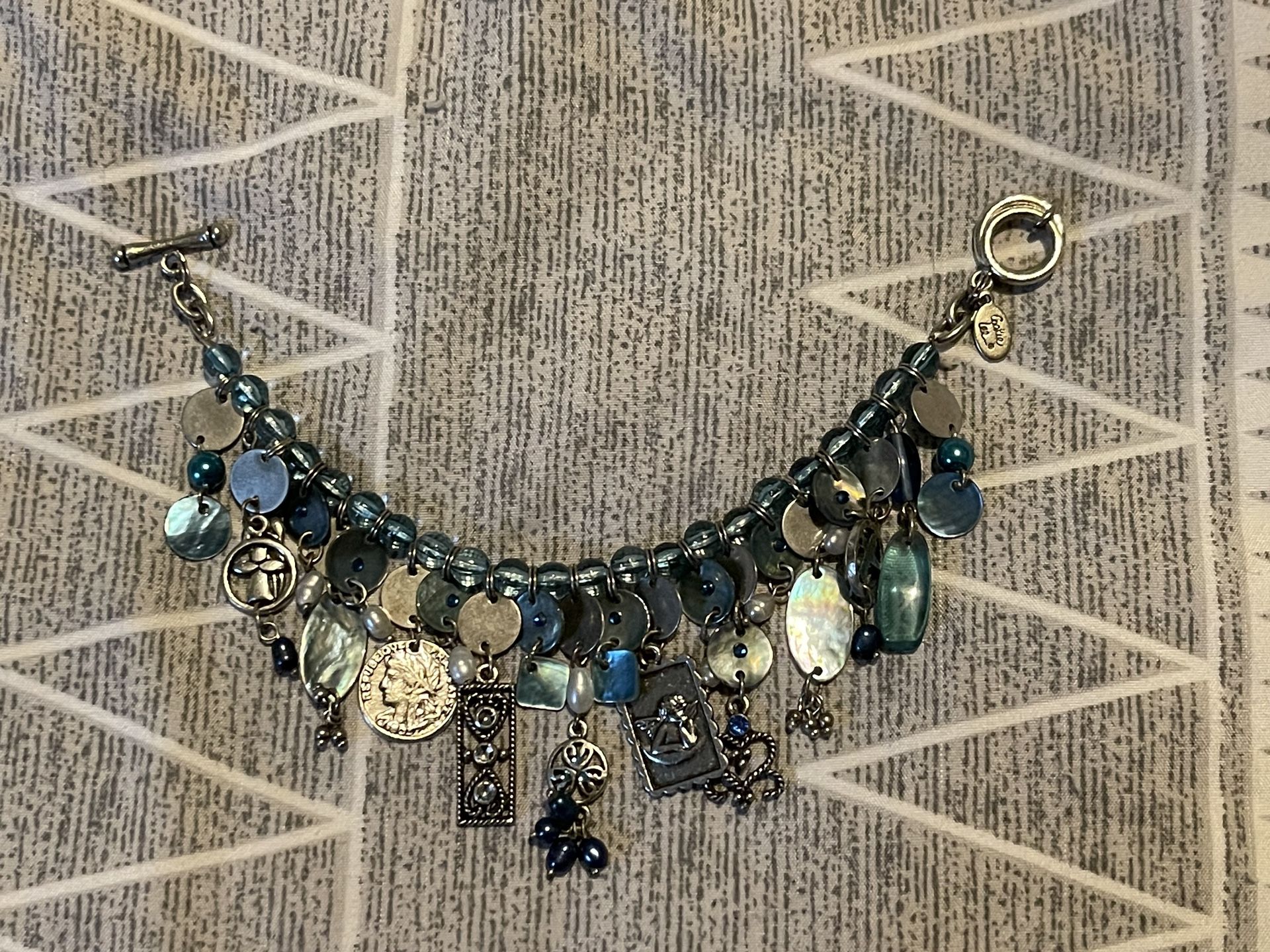 Bracelet