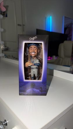 MOOKIE BETTS BOBBLE HEAD GIVEAWAY 2026