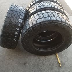 4 used tires Lt265 70r17 Toyo ct open country $250.00 all 4