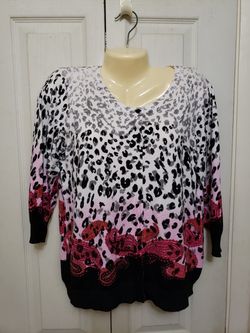 Joseph A Sweater XL Animal Print