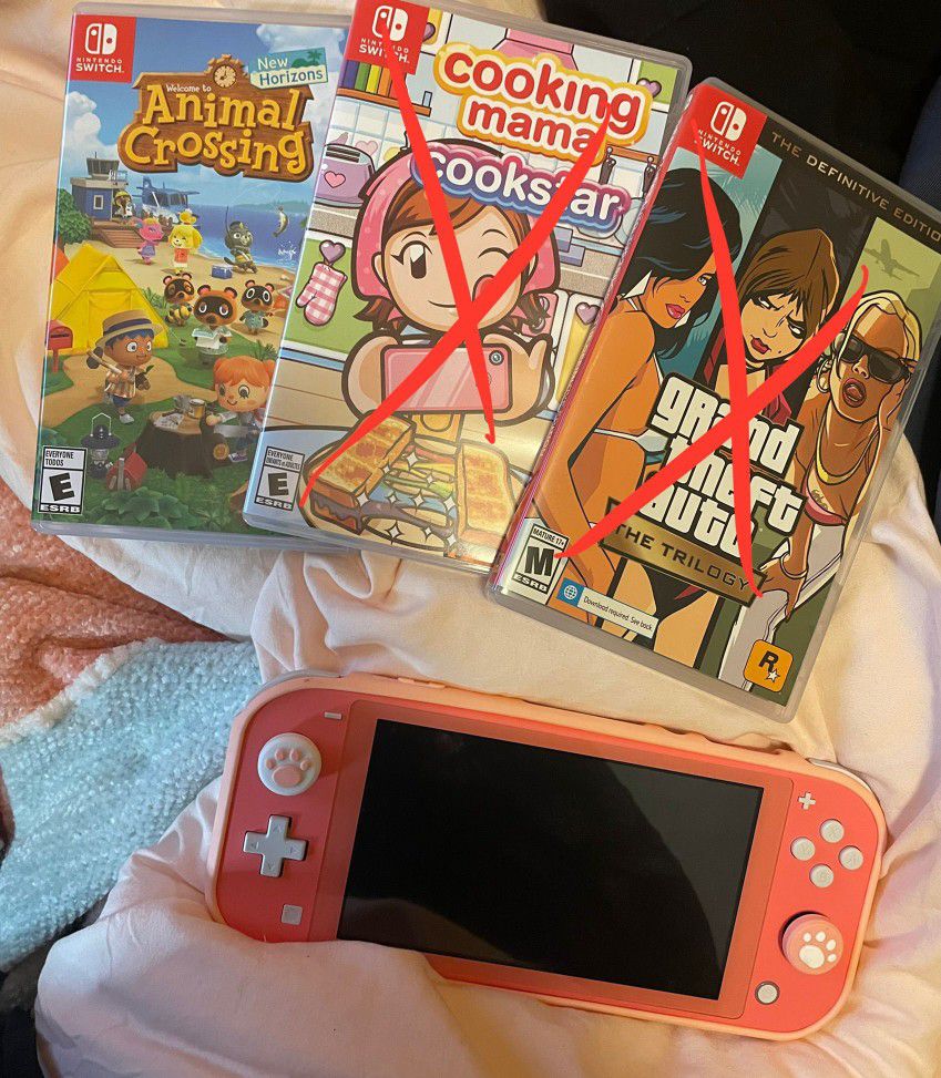 Nintendo Switch Lite in Coral