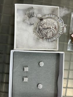 Plata Y Oro Disponible. Gold And Silver Available