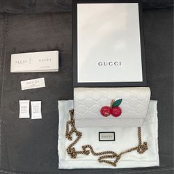 Gucci Mini Cherry Chain Bag White