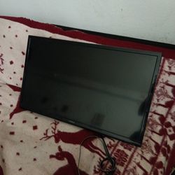 24 Inch T.V INSIGNIA 