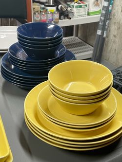 Teema dinnerware set