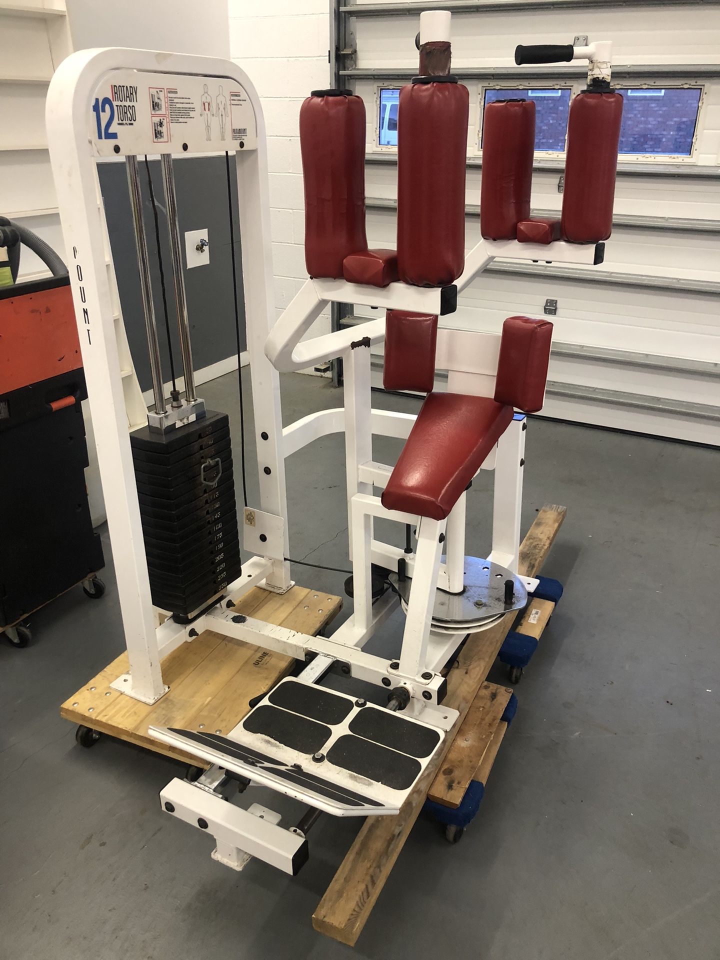 Gym Ab Machine