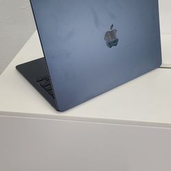 APPLE MACBOOK AIR M2 CHIP LAPTOP - 90 Days Warranty - Best Deal In Town