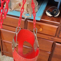 Rubber Toddler Safety Swing (Short Chains)