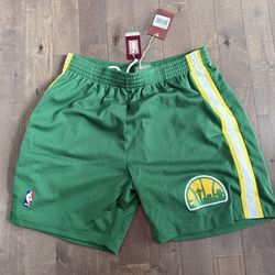 Seattle SuperSonics Shorts 2xL
