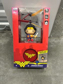 World Tech Toys Wonder Woman Motion Sensing Helicopter