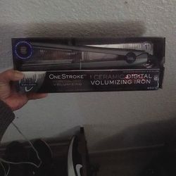 iON ONE STROKE CERAMIC IRON