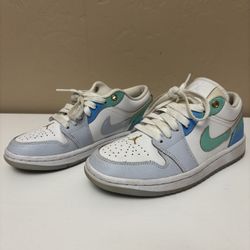 Nike Air Jordan 1 Low SE Emerald Rise GS Youth Size 5Y