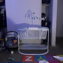 Baby Bassinet Motion And Sound